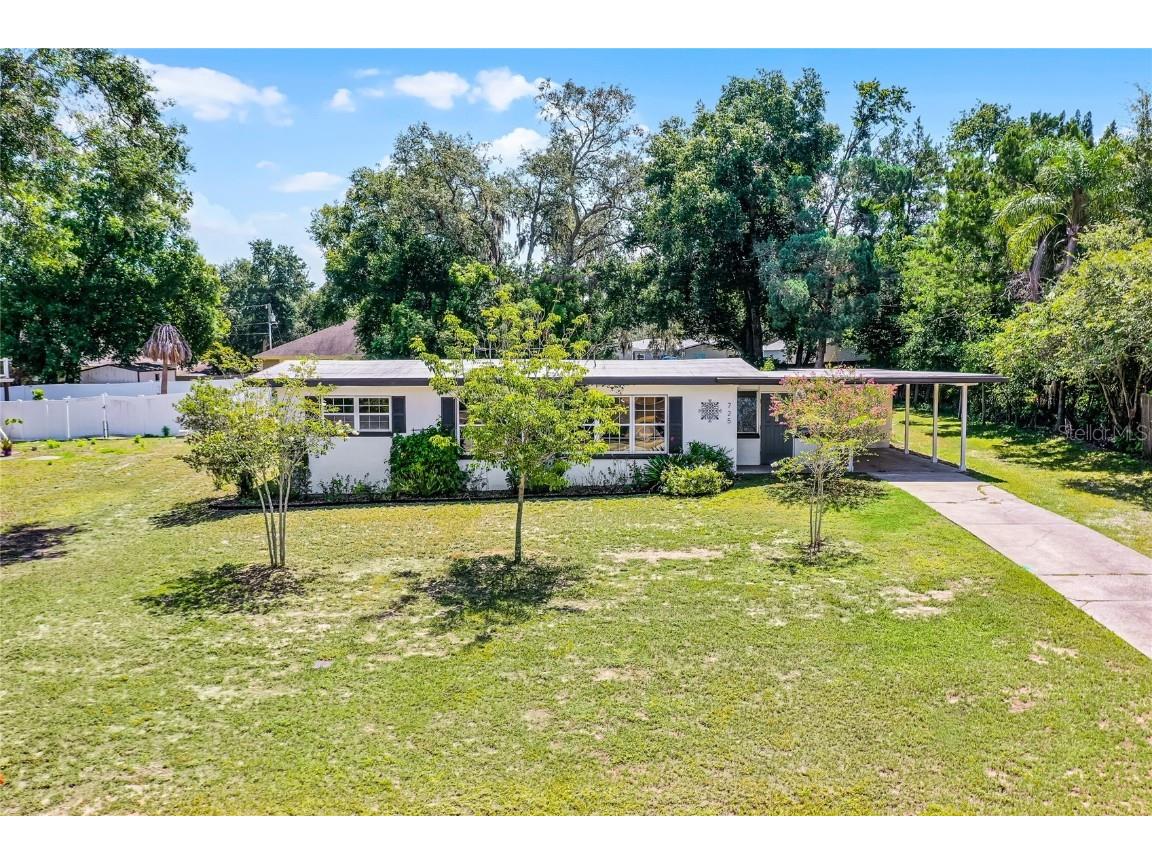 725 East Avenue Clermont FL 34711 G5100096 image1