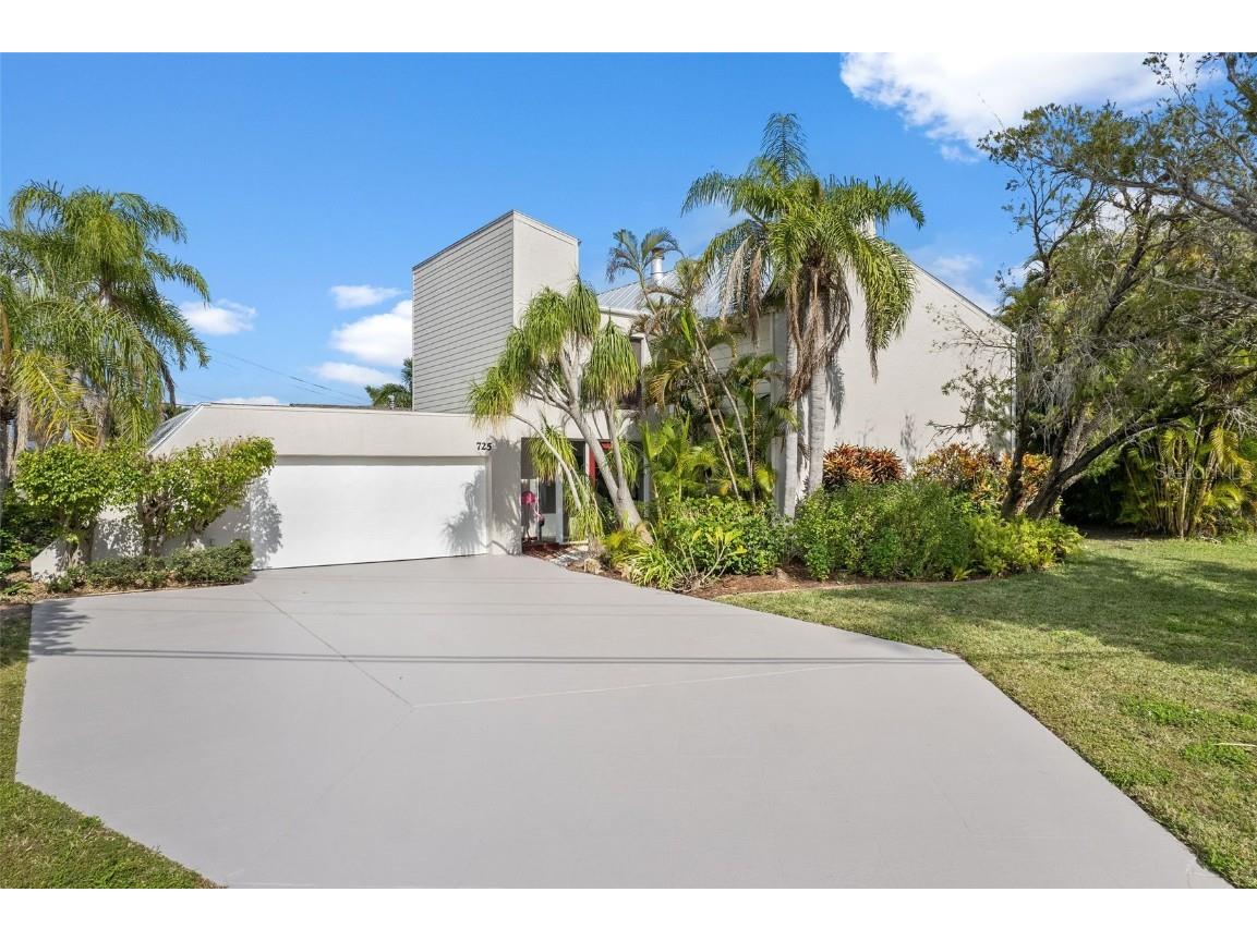 725 El Dorado Parkway W Cape Coral FL 33914 - BRITANNIA LAKE C7514581 image2