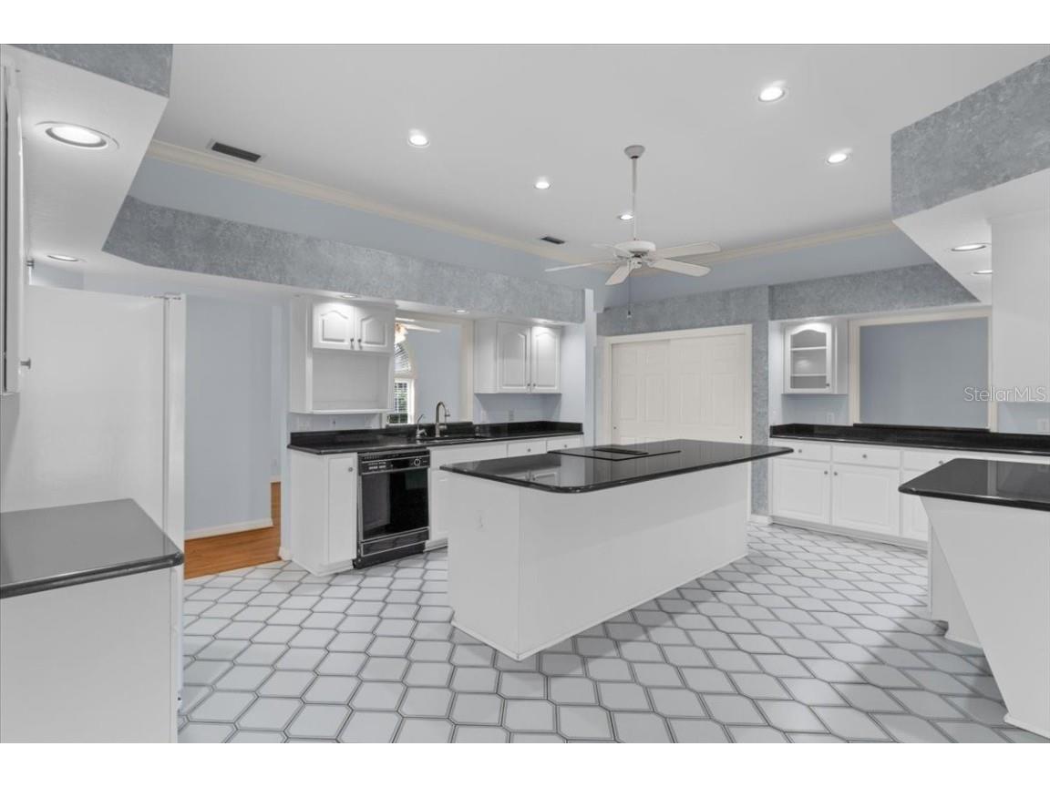 725 Heritage Drive NE Winter Haven FL 33881 L4955838 image12