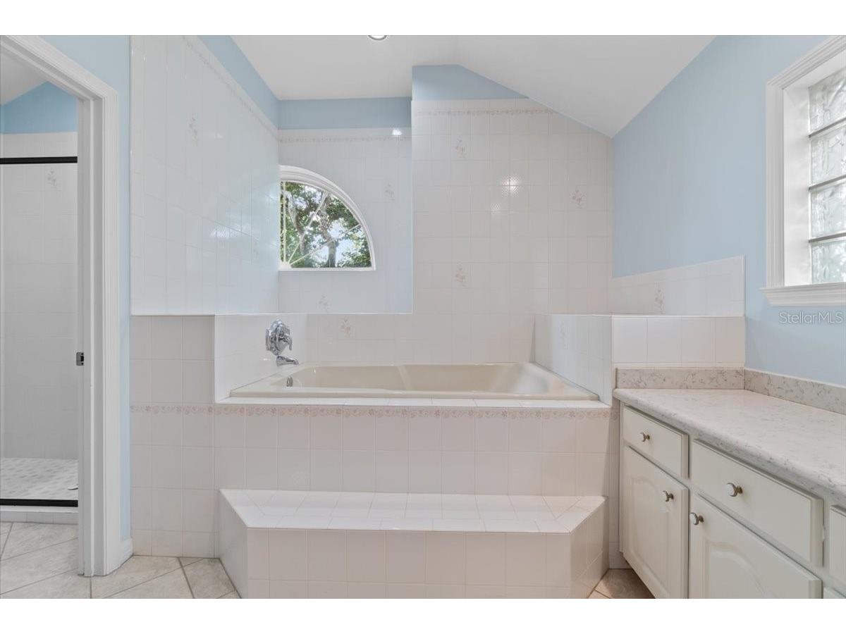 725 Heritage Drive NE Winter Haven FL 33881 - LAKE HAMILTON L4961718 image11