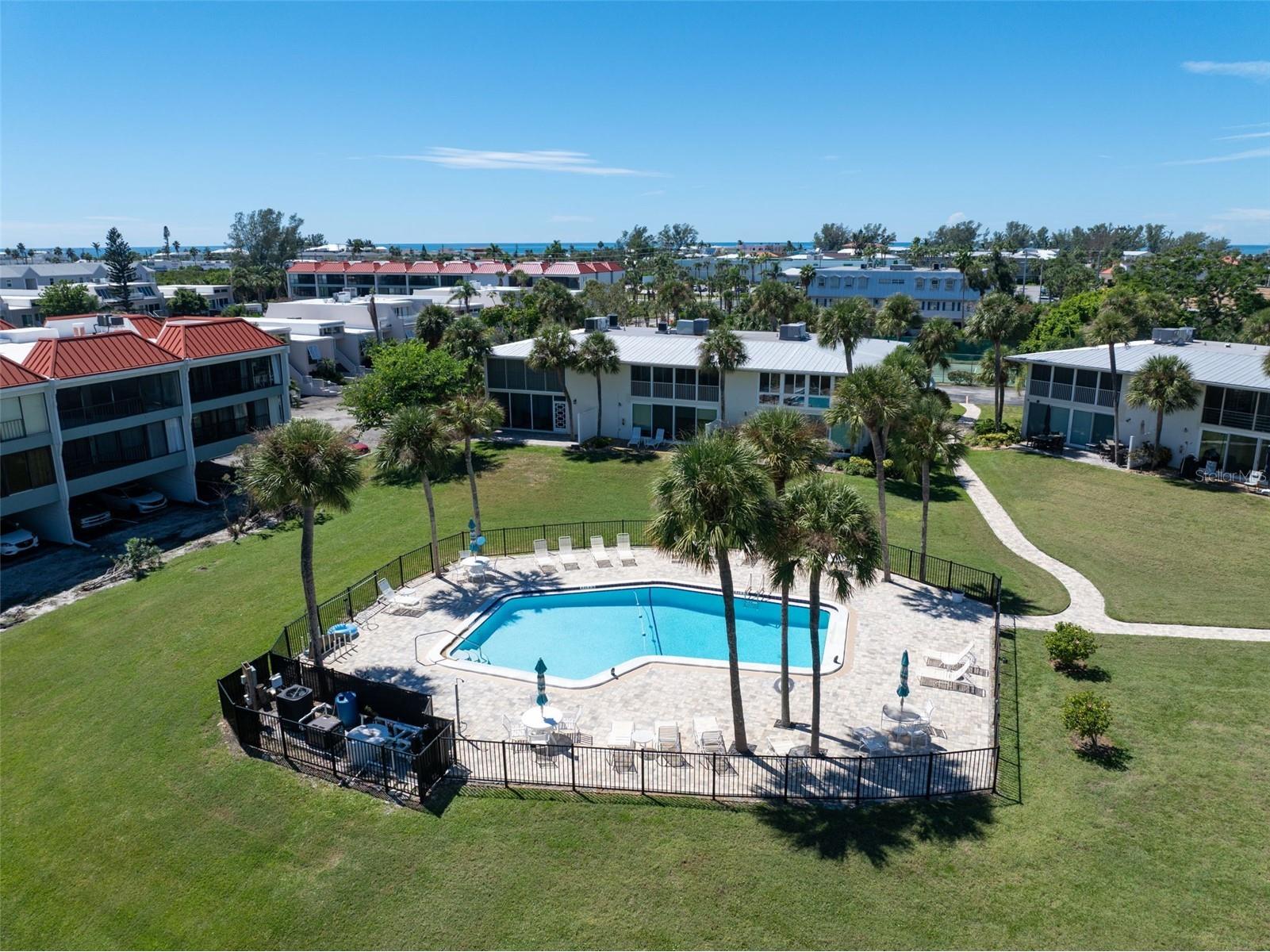 725 Manatee Avenue #725 Holmes Beach FL 34217 A4665799 image4