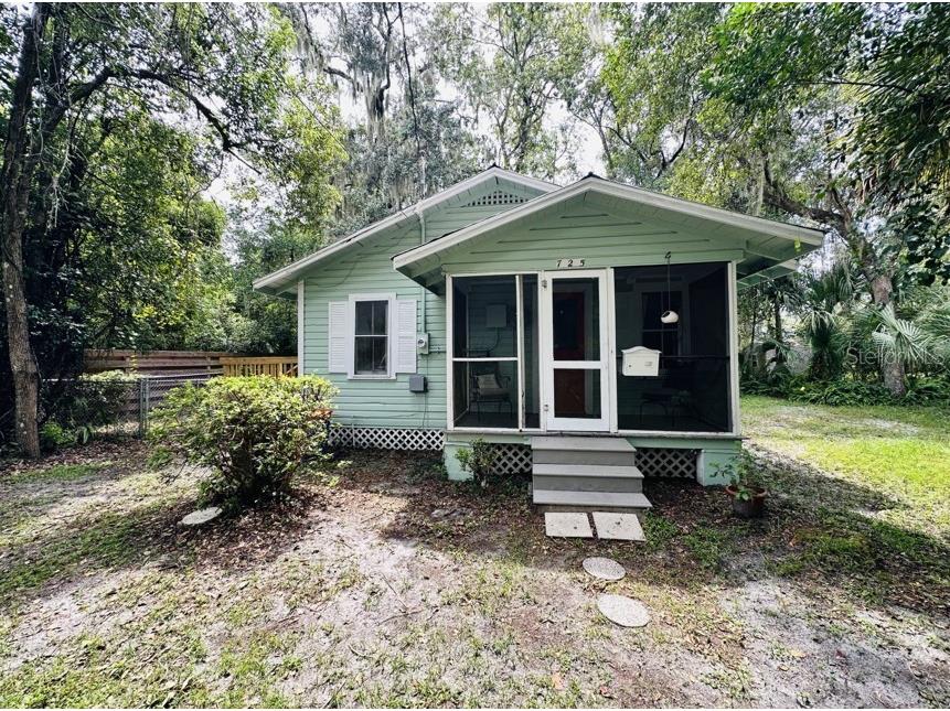725 NE 5th Avenue Gainesville FL 32601 GC540322 image1