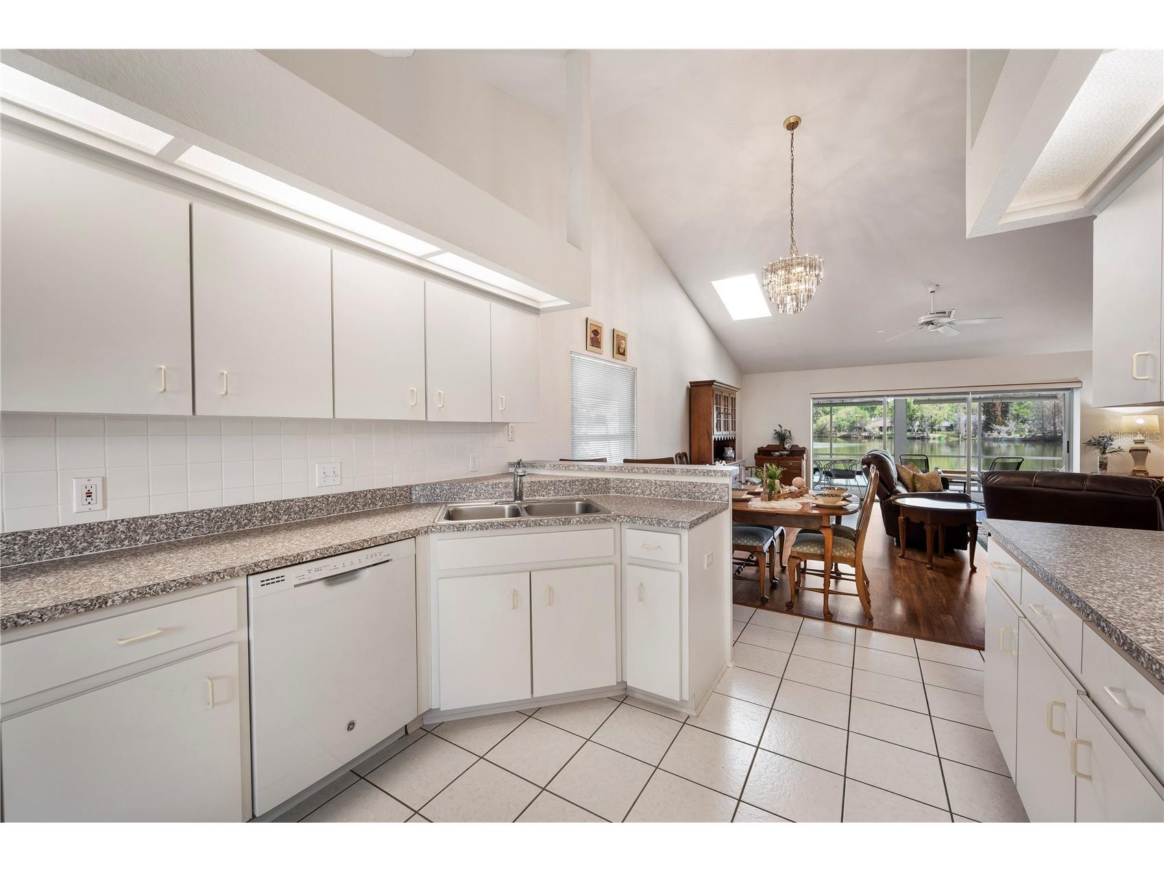 725 Peninsular Drive Lakeland FL 33813 - LAKE CLARK NORTH L4960006 image22