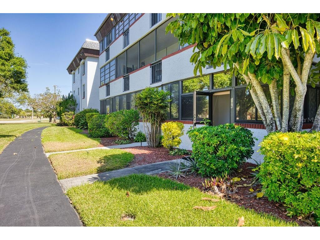 725 Port Malabar Boulevard NE #106 Palm Bay FL 32905 O6100756 image1