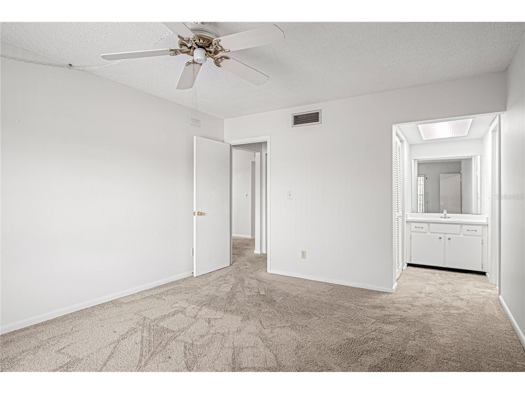 725 Port Malabar Boulevard NE #301 Palm Bay FL 32905 V4949011 image12