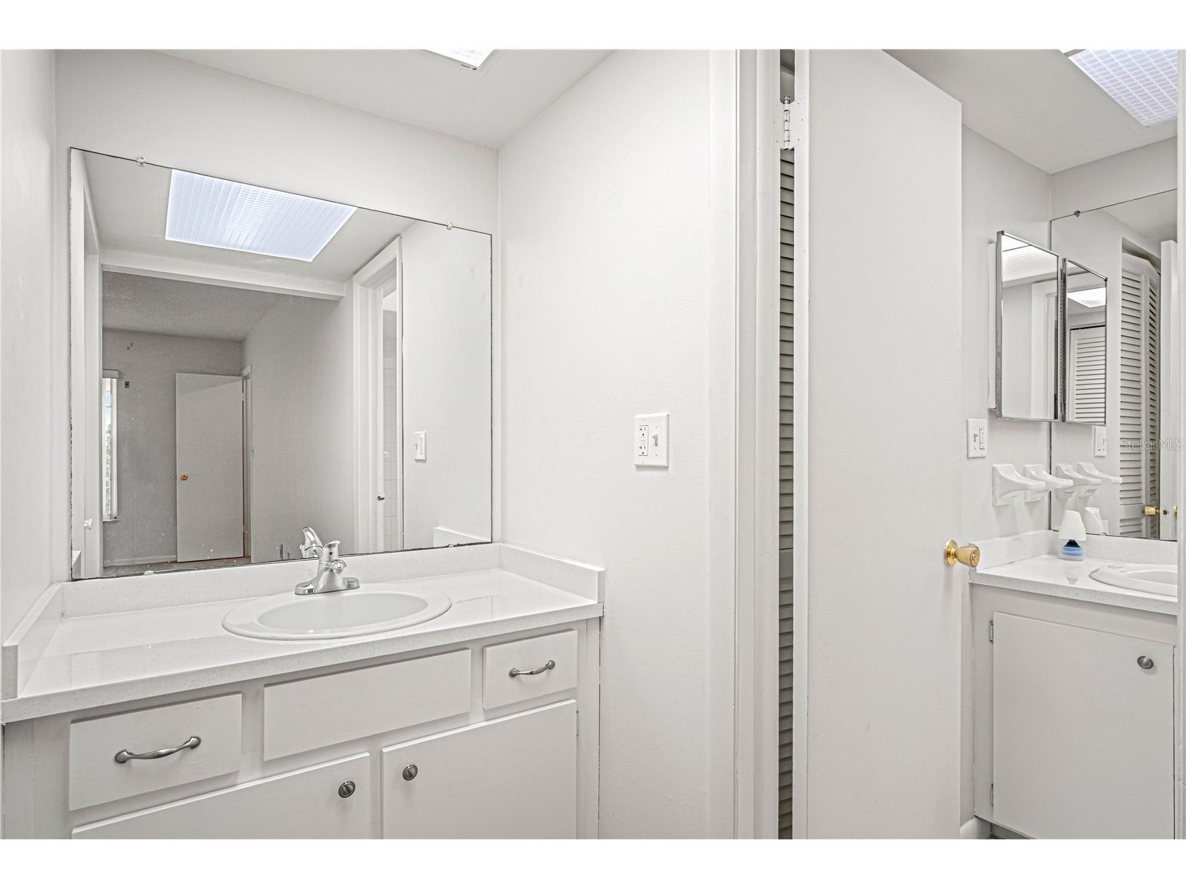 725 Port Malabar Boulevard NE #301 Palm Bay FL 32905 V4949011 image13