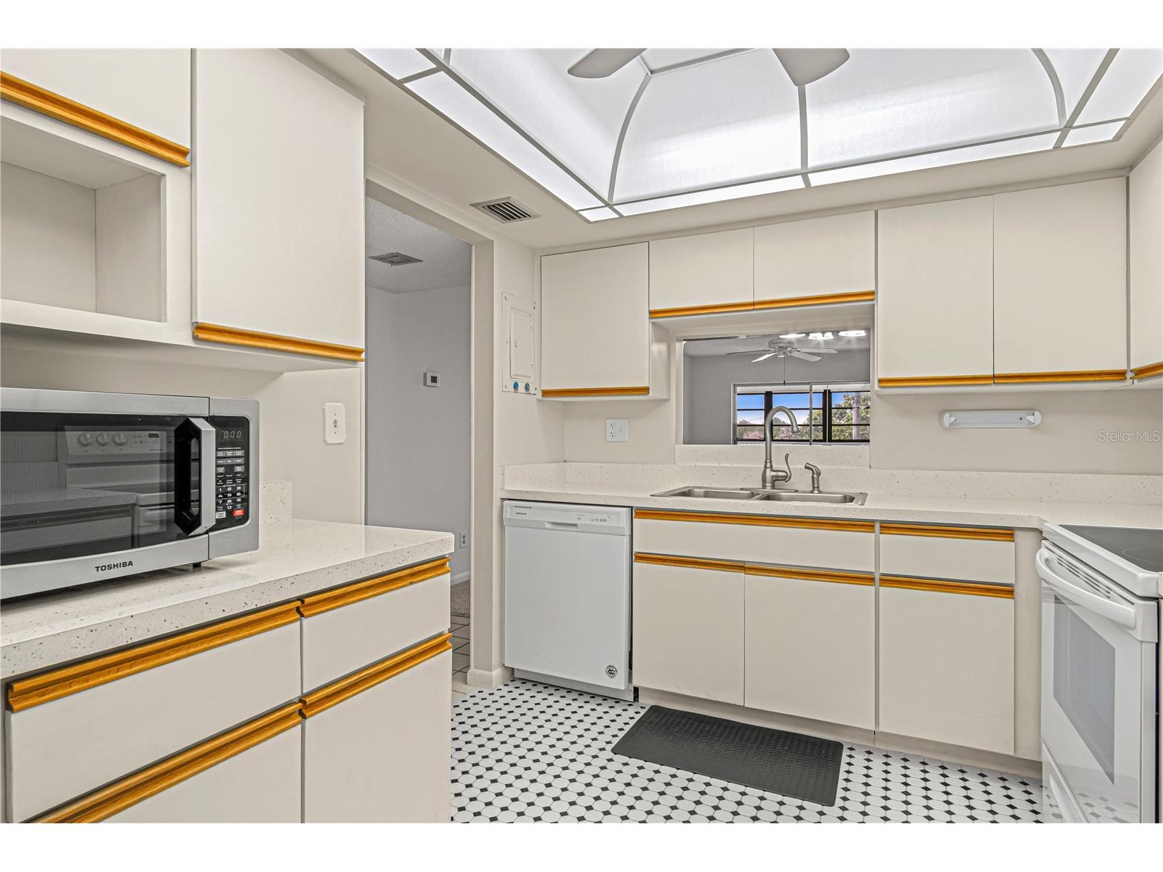 725 Port Malabar Boulevard NE #301 Palm Bay FL 32905 V4949011 image9