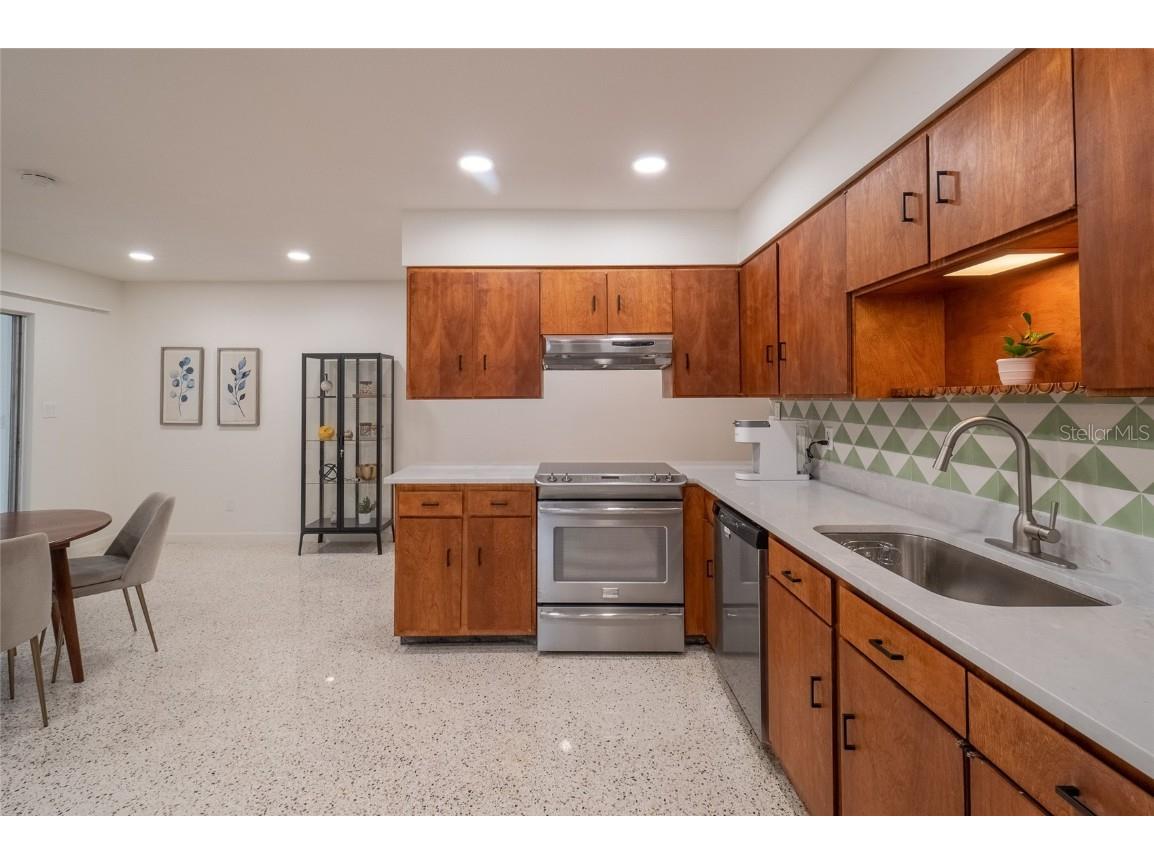 725 S Wilson Avenue Lakeland FL 33801 TB8415130 image5