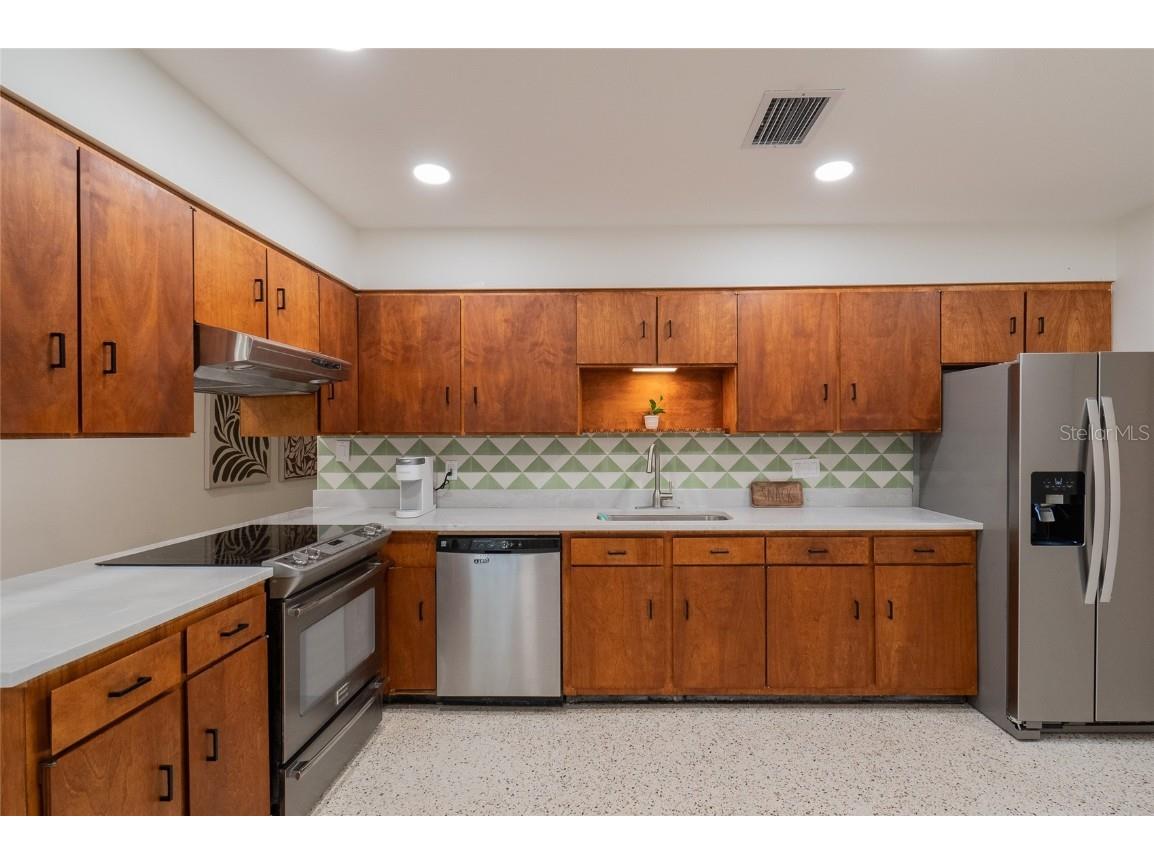 725 S Wilson Avenue Lakeland FL 33801 TB8415130 image8