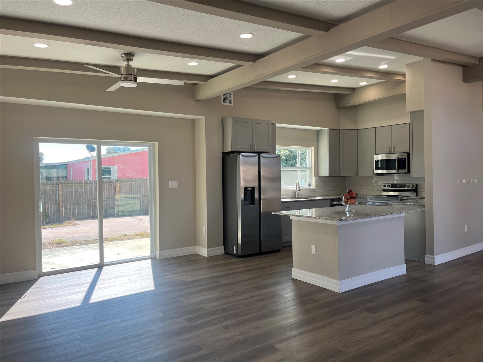 725 Scenic Street Leesburg FL 34748 OM718048 image2