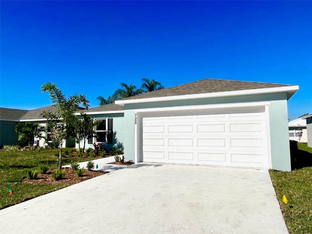 725 SE 25th Drive Okeechobee FL 34974 C7487516 image1