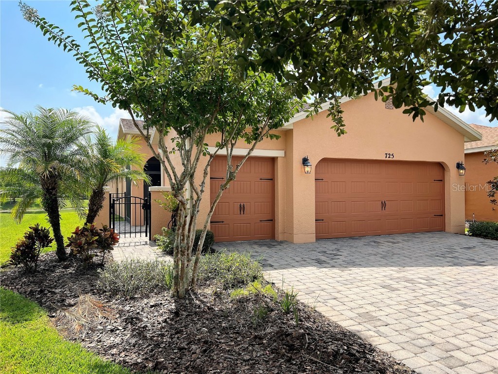 725 Shady Canyon Way Poinciana FL 34759 T3456400 image1