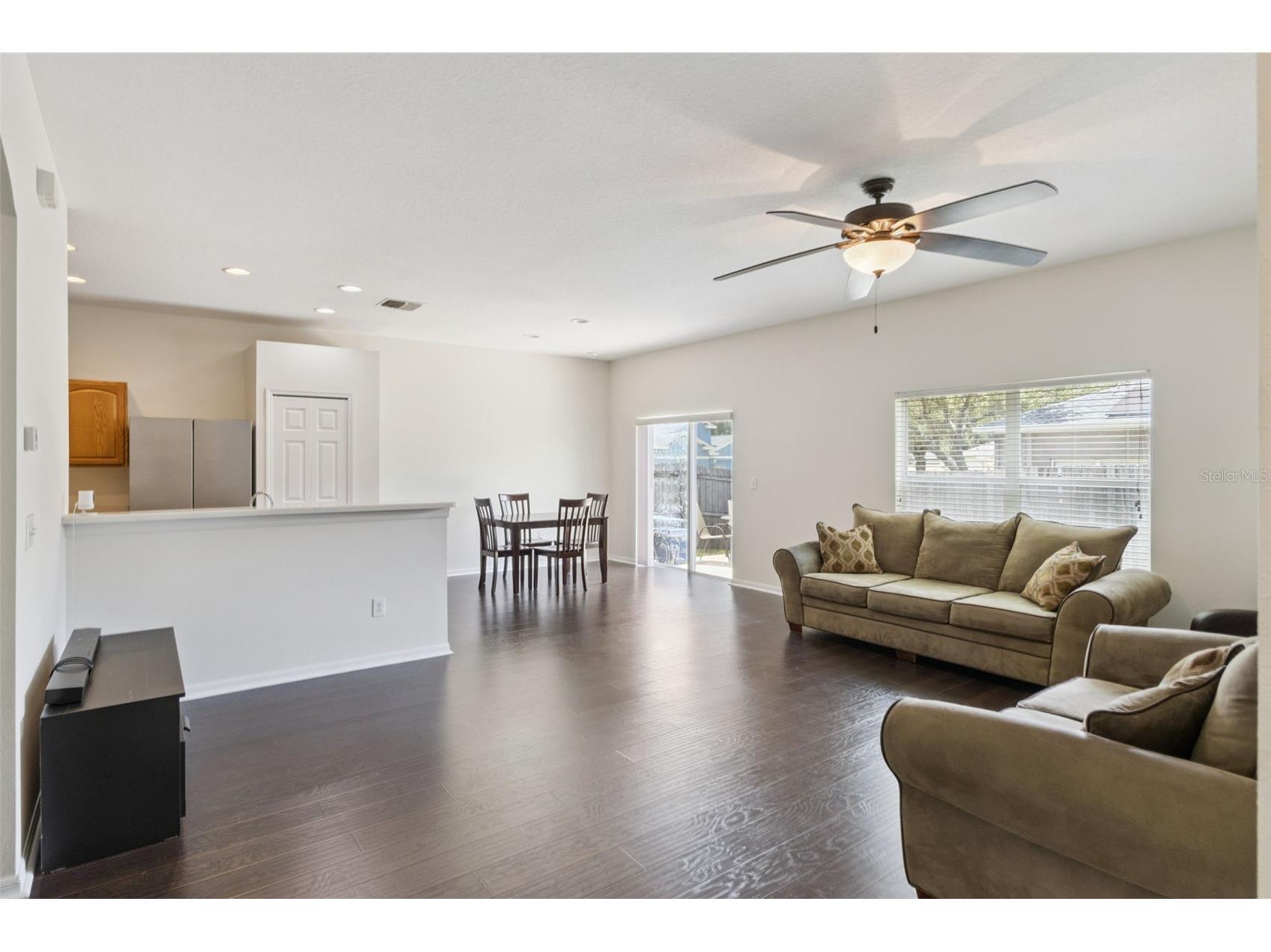 725 Star Pointe Drive Seffner FL 33584 TB8526585 image6