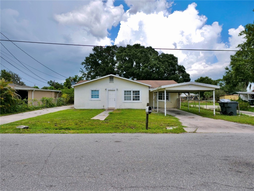 725 Strain Boulevard Lakeland FL 33815 T3458182 image1