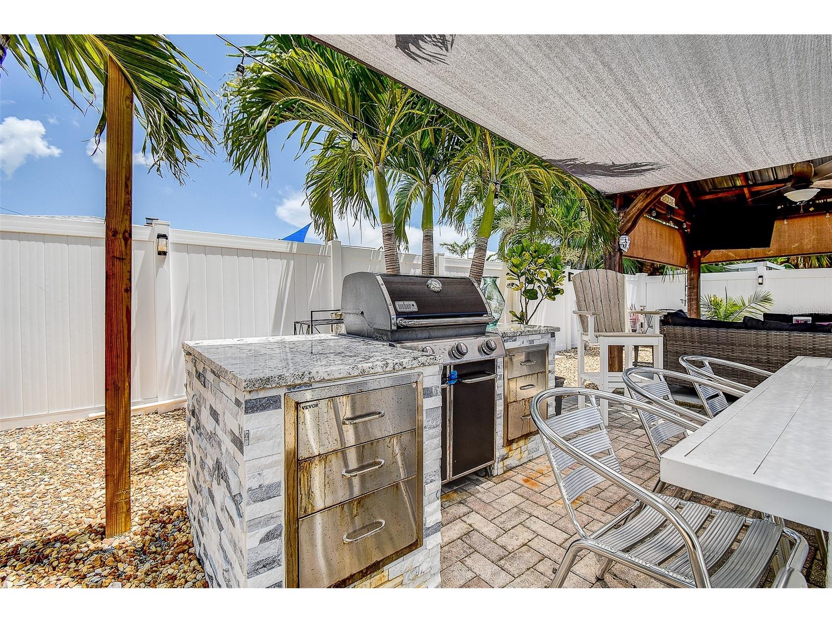 725 Sunset Cove Madeira Beach FL 33708 TB8415202 image23