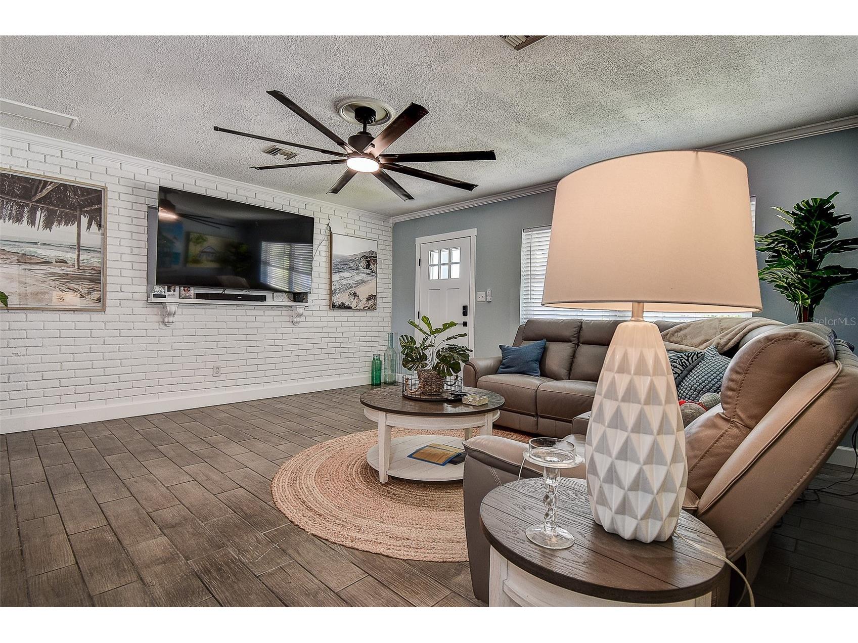 725 Sunset Cove Madeira Beach FL 33708 TB8415202 image3