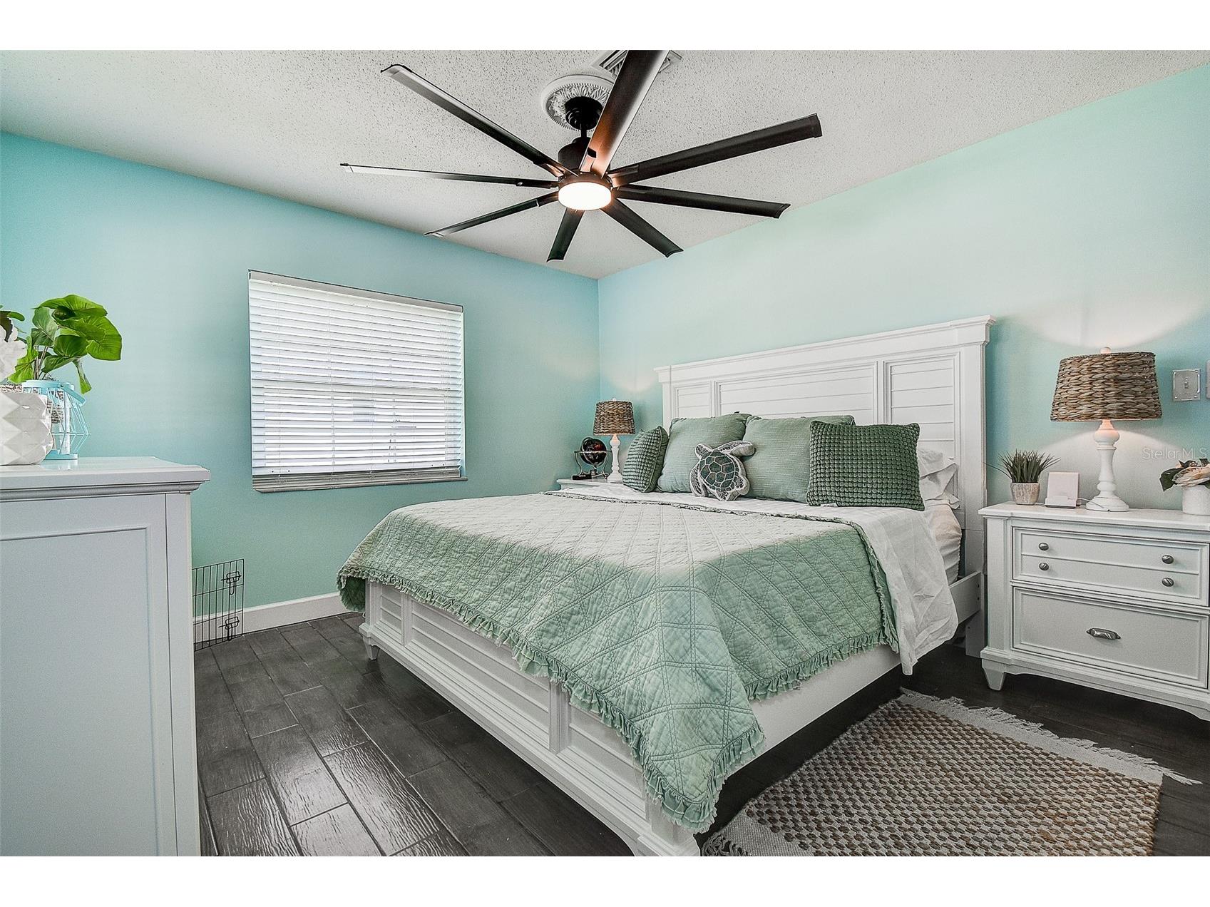 725 Sunset Cove Madeira Beach FL 33708 TB8415202 image8