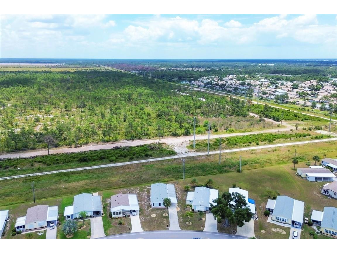 725 Tangerine Woods Boulevard Englewood FL 34223 D6136792 image1