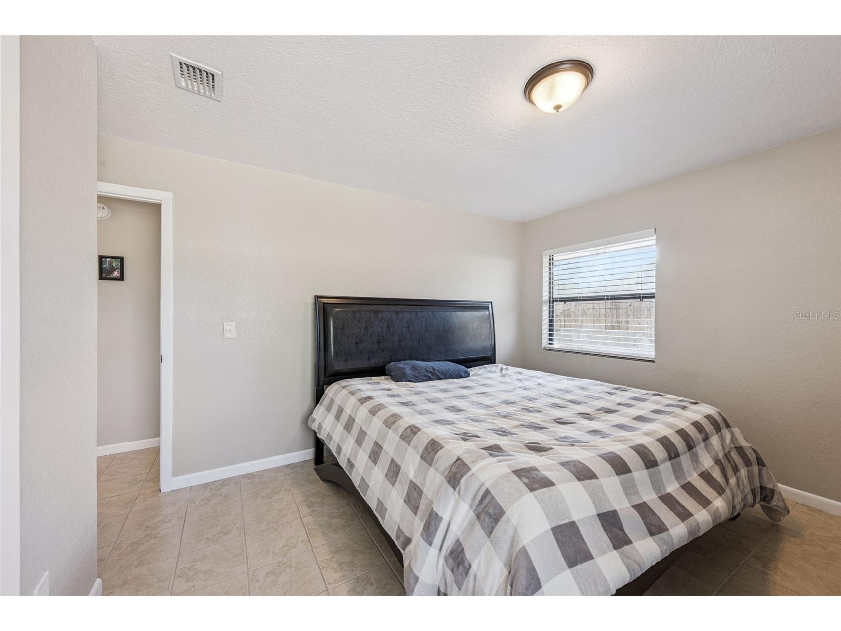 725 Third Street Orange City FL 32763 O6377473 image11