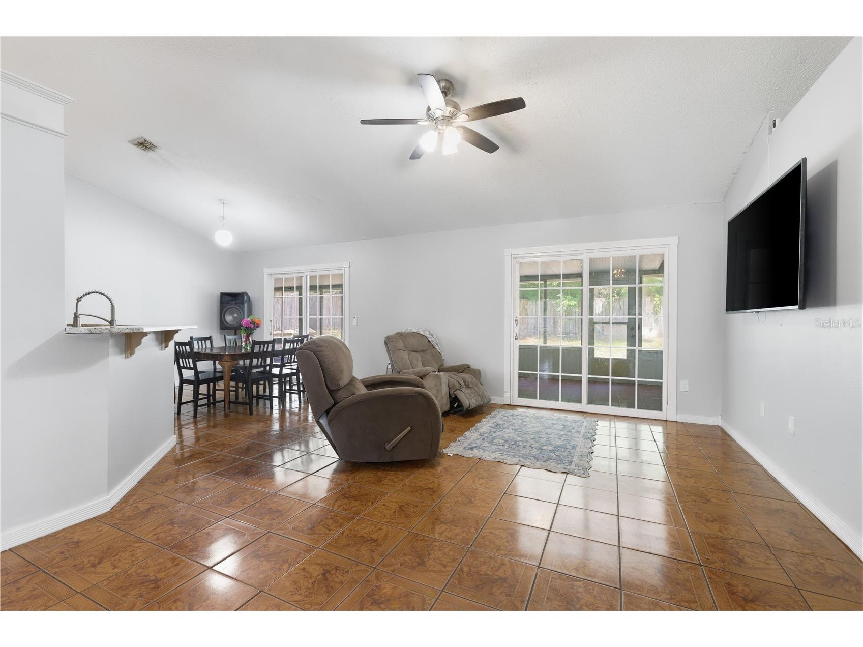 725 W 9th Street Deltona FL 32725 V4949354 image8