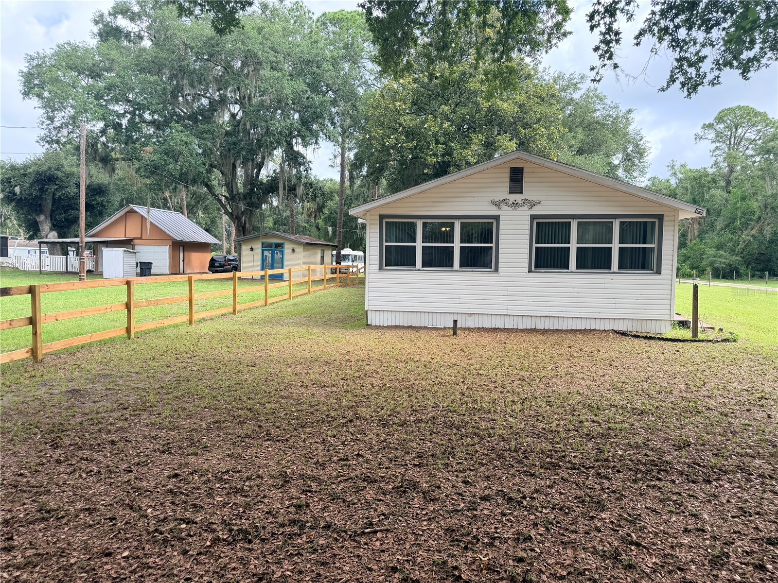 725 W Socrum Loop Road Lakeland FL 33809 P4937224 image13