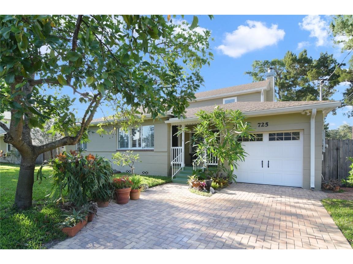 725 Yates Street Orlando FL 32804 O6108705 image1
