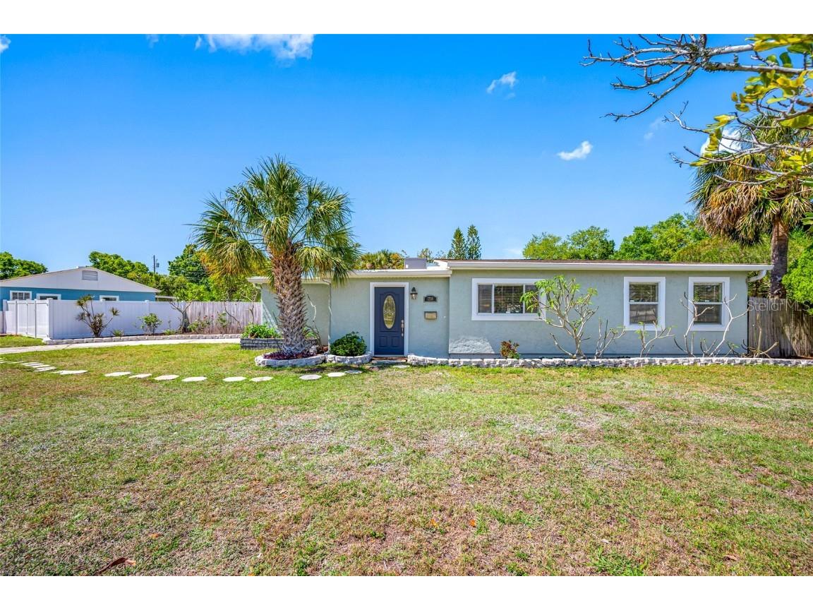 7250 12th Street N Saint Petersburg FL 33702 TB8367603 image1