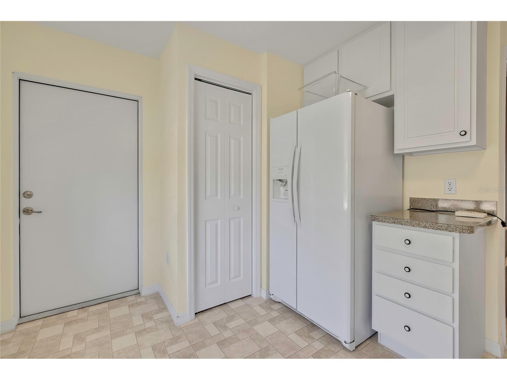 7250 Madrid Road Weeki Wachee FL 34613 W7884564 image28
