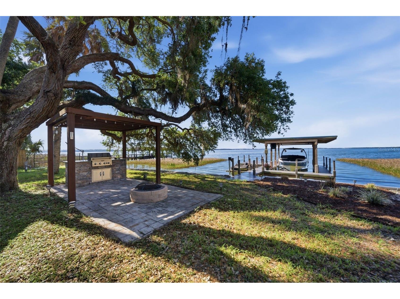 7250 Treasure Island Road Leesburg FL 34788 - LAKE GRIFFIN O6391208 image3