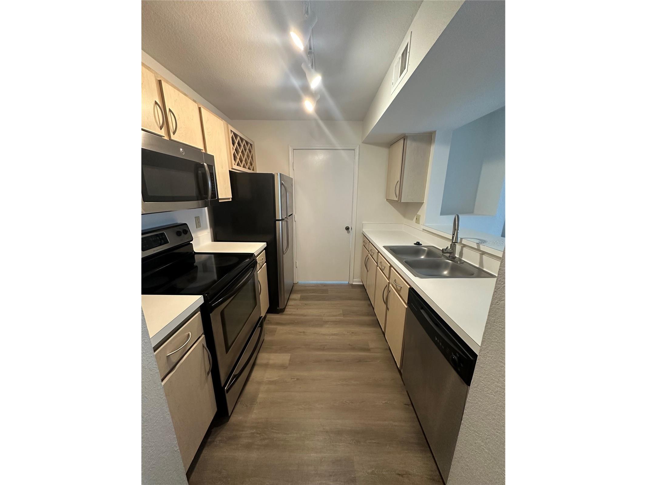 7250 Westpointe Boulevard #1028 Orlando FL 32835 O6387285 image2