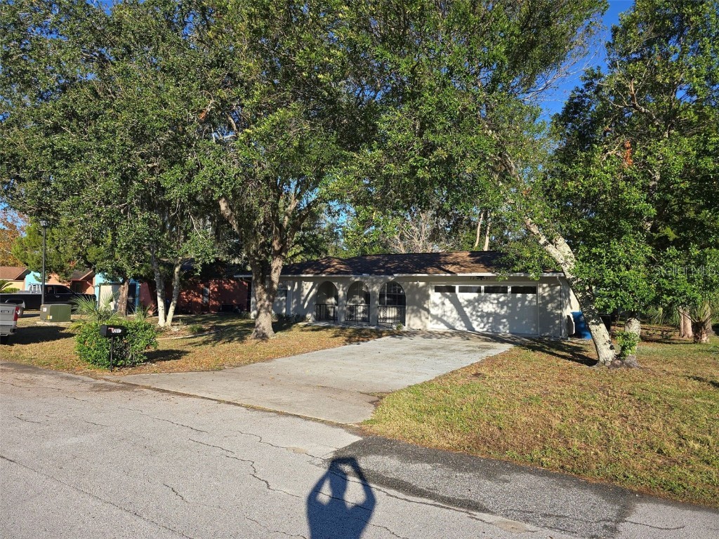 7251 Mcginnes Court Weeki Wachee FL 34613 TB8453792 image3