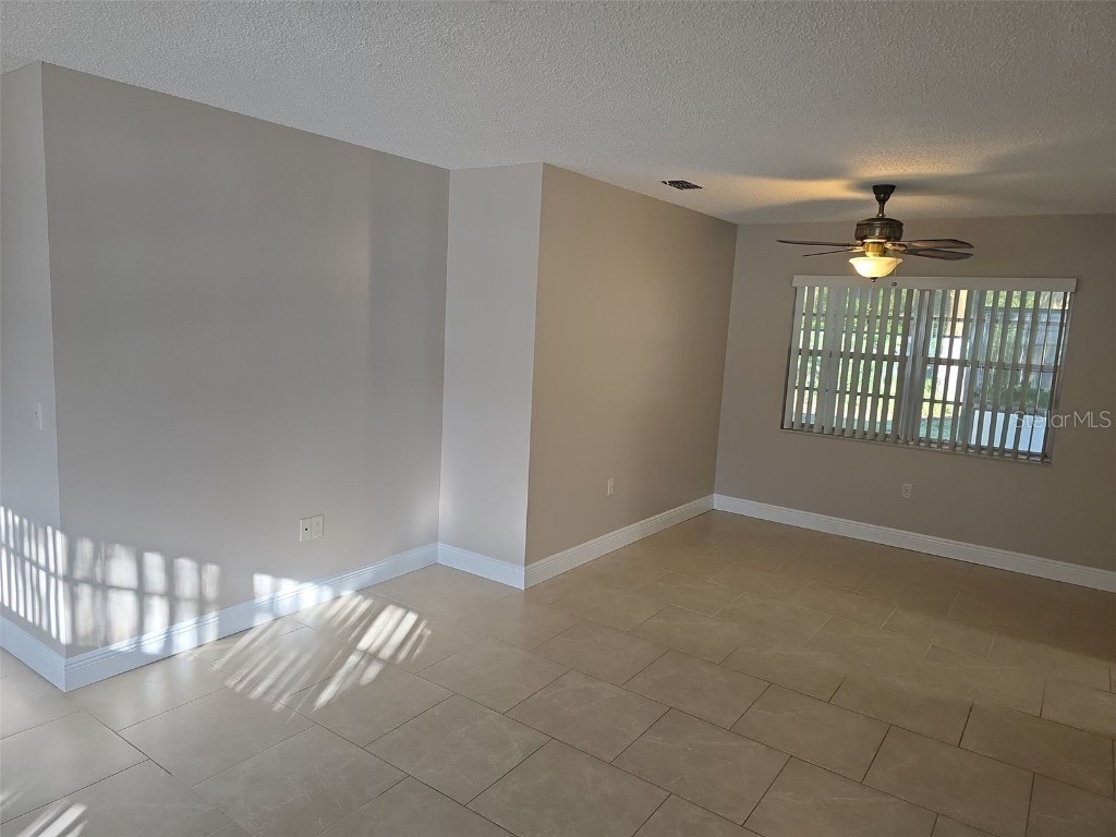 7251 Mcginnes Court Weeki Wachee FL 34613 TB8453792 image6