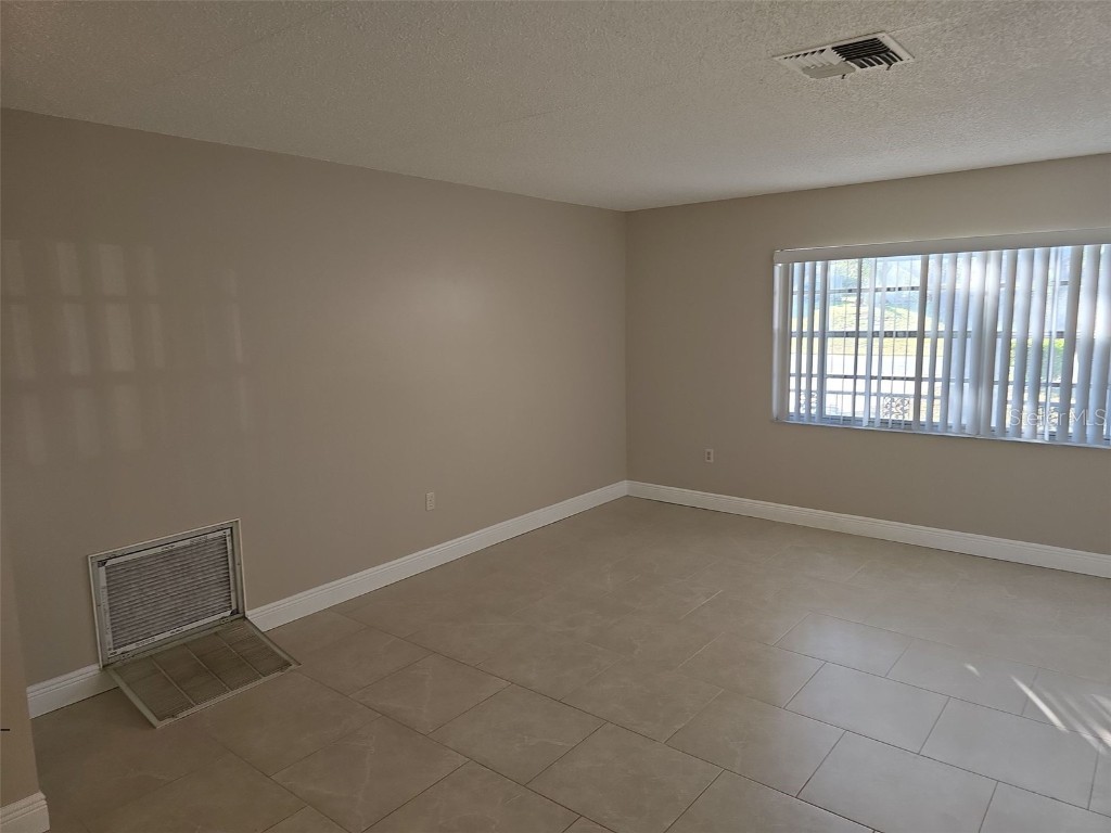 7251 Mcginnes Court Weeki Wachee FL 34613 TB8453792 image7