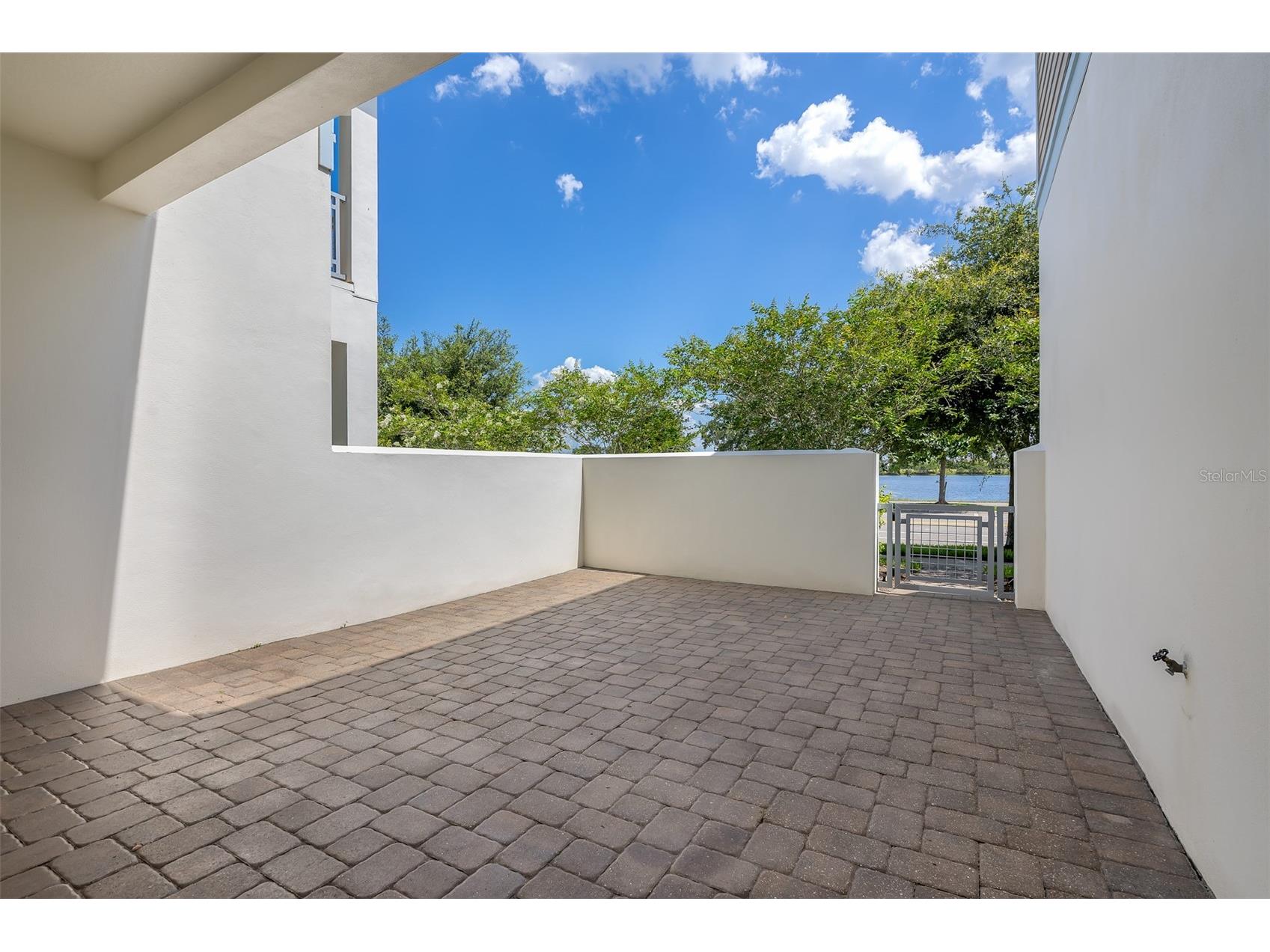 7251 Nemours Parkway Orlando FL 32827 O6422358 image20