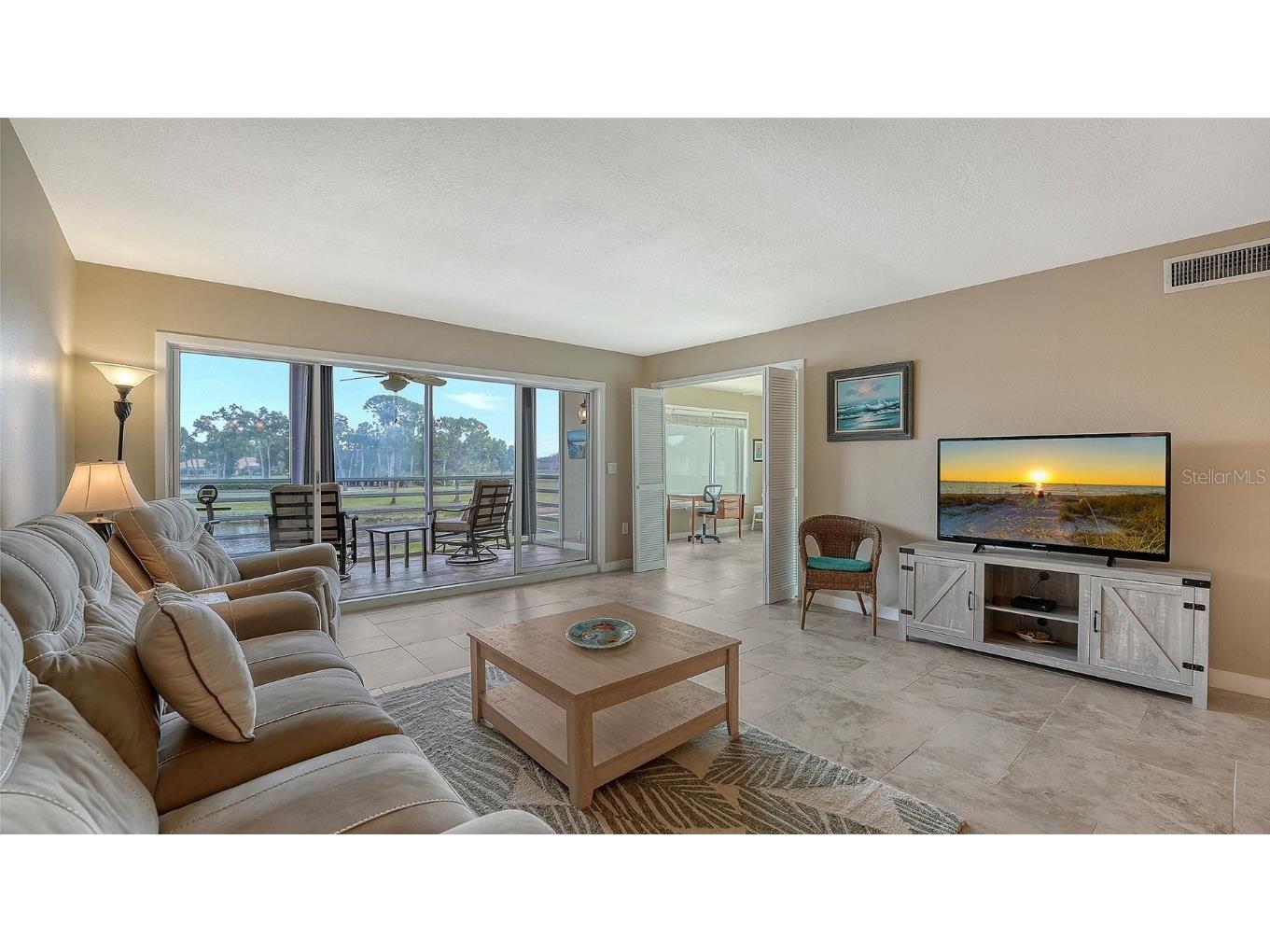 7251 W Country Club Drive N #225 Sarasota FL 34243 A4668343 image7