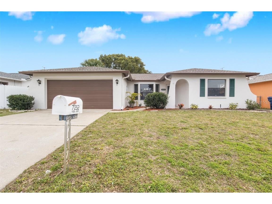 7252 Isle Drive Port Richey FL 34668 T3500757 image1