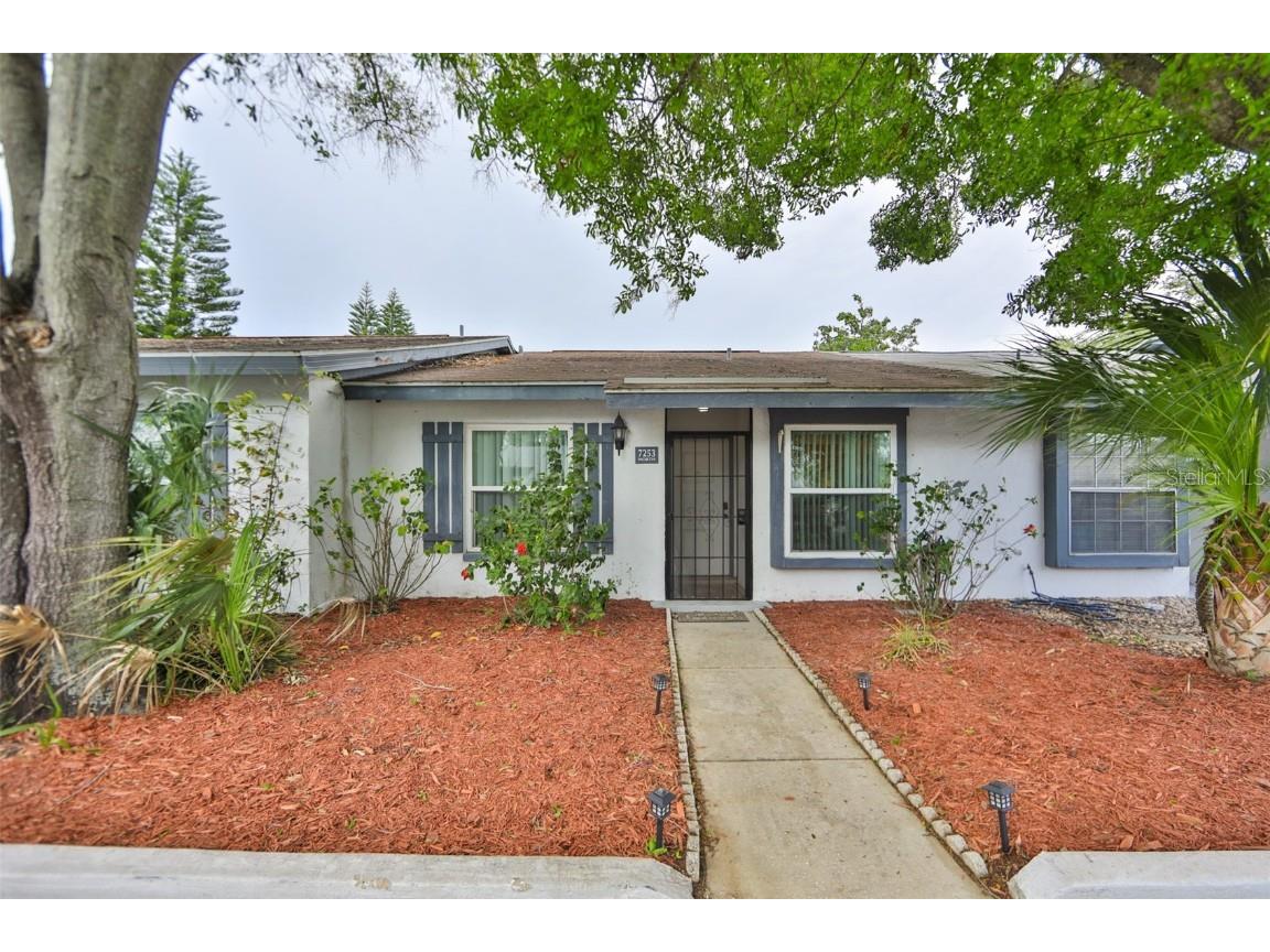 7253 Parkside Villas Drive N Saint Petersburg FL 33709 T3363159 image1