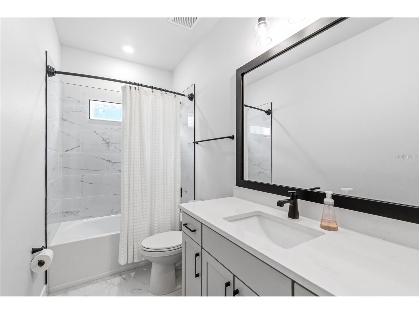 7254 Kodiak Lane Sarasota FL 34240 TB8486718 image44