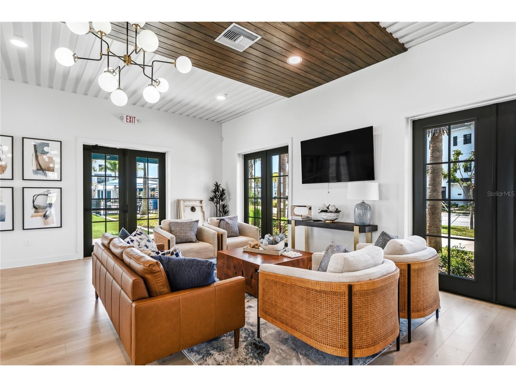 7254 Kodiak Lane Sarasota FL 34240 TB8486718 image60