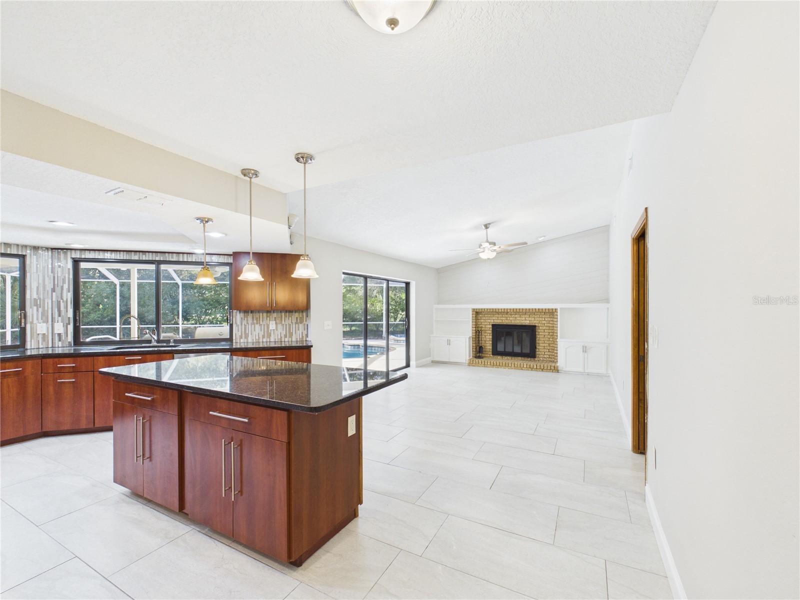 7256 Royal Oak Drive Spring Hill FL 34607 OM728660 image3