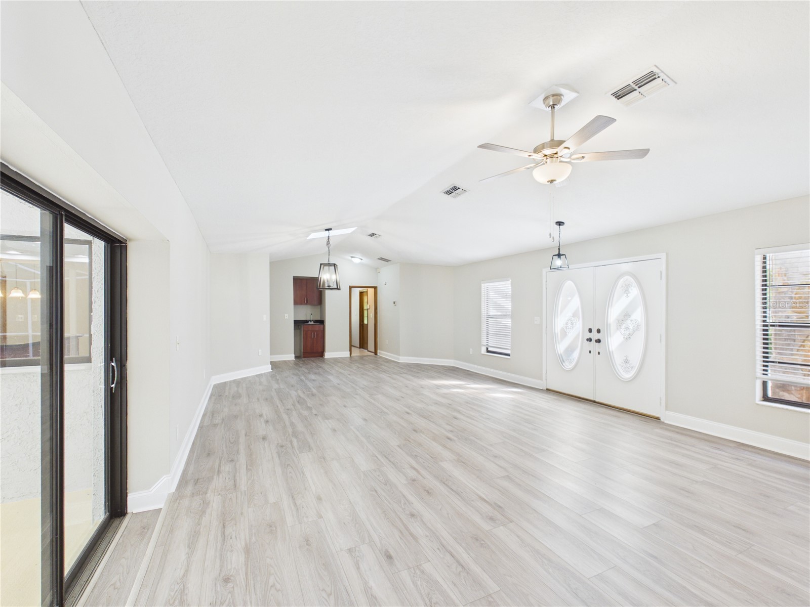 7256 Royal Oak Drive Spring Hill FL 34607 OM728660 image37
