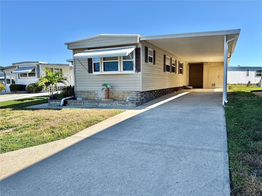 7257 Mount Georgetown Drive NE #565 Saint Petersburg FL 33702 - TAMPA BAY TB8440887 image3