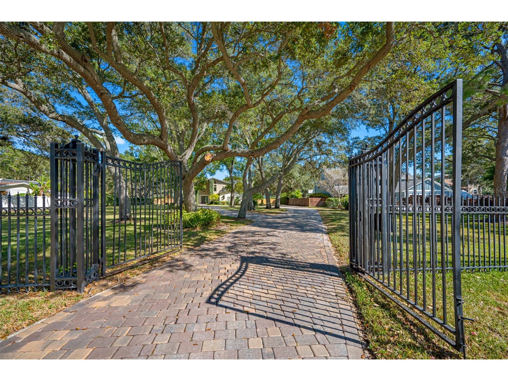 7259 131st Street Seminole FL 33776 TB8516759 image19