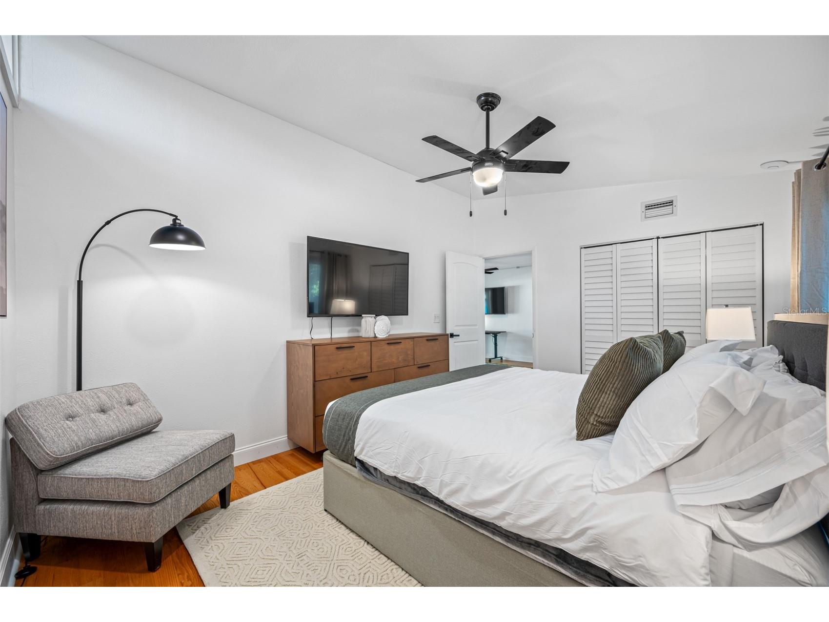 7259 131st Street Seminole FL 33776 TB8516759 image29