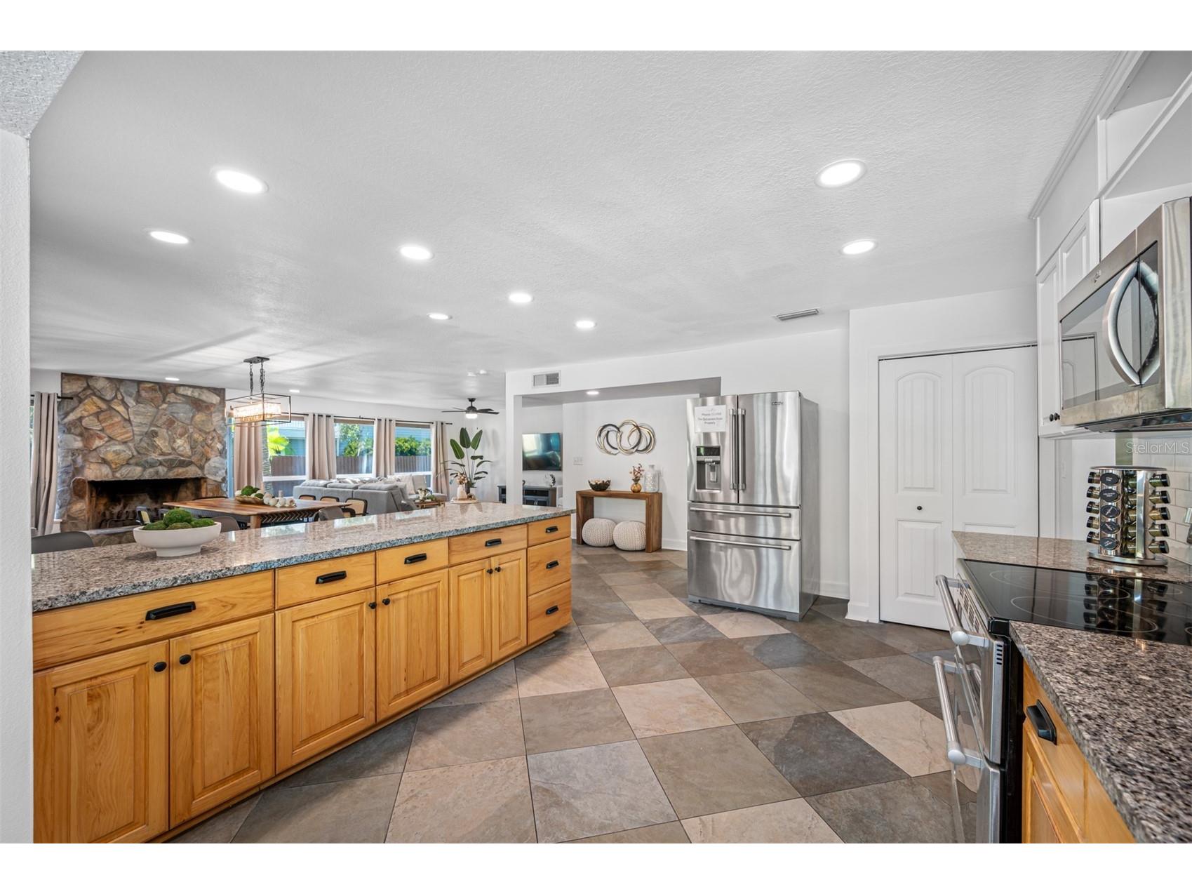7259 131st Street Seminole FL 33776 TB8516759 image34