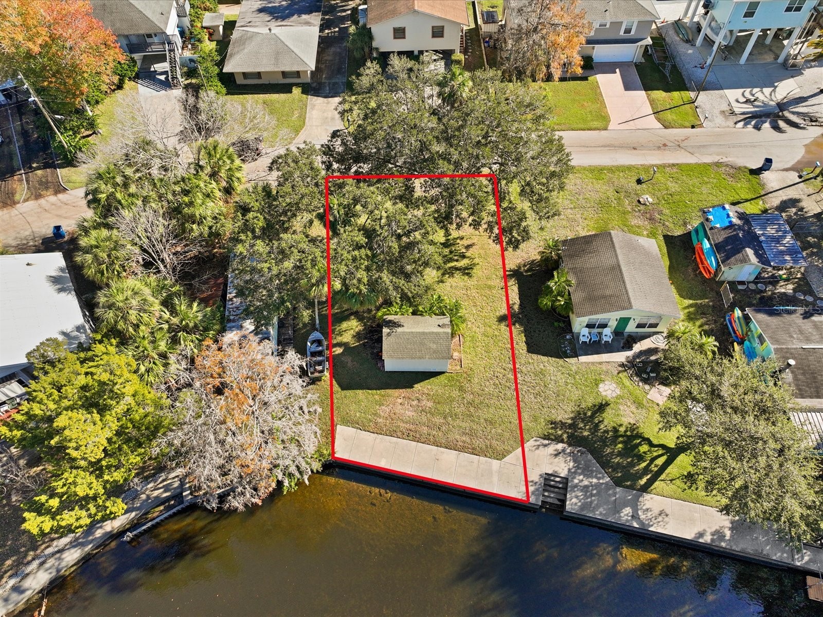 7259 Tropical Drive Weeki Wachee FL 34607 - WEEKI WACHEE RIVER W7882025 image2