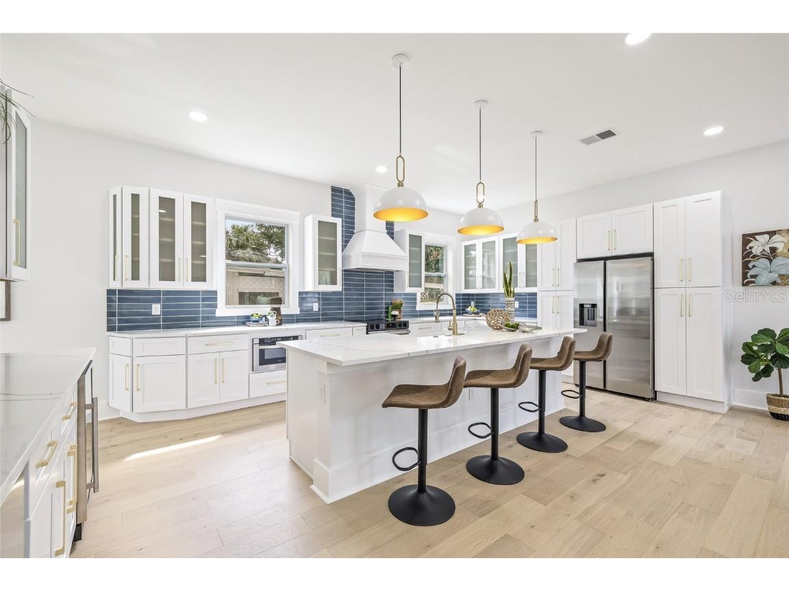 726 52nd Avenue N Saint Petersburg FL 33703 TB8437878 image11