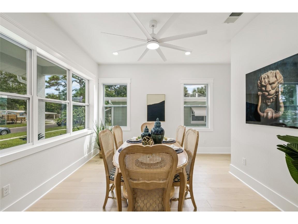 726 52nd Avenue N Saint Petersburg FL 33703 TB8437878 image20