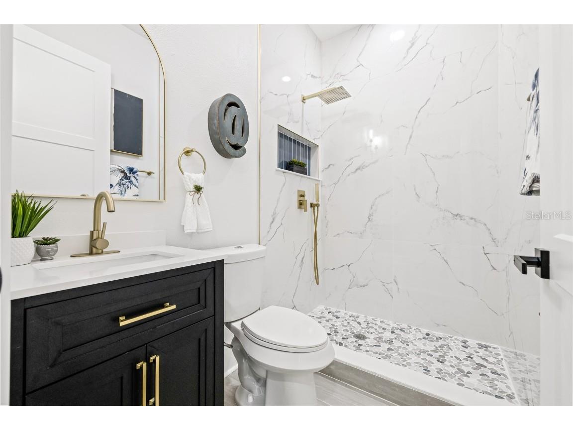 726 52nd Avenue N Saint Petersburg FL 33703 TB8437878 image24