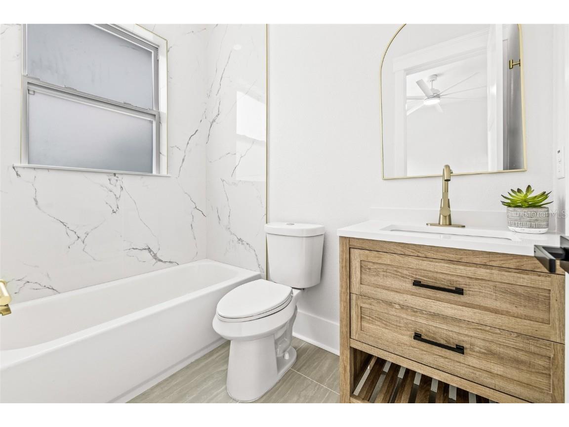 726 52nd Avenue N Saint Petersburg FL 33703 TB8437878 image40